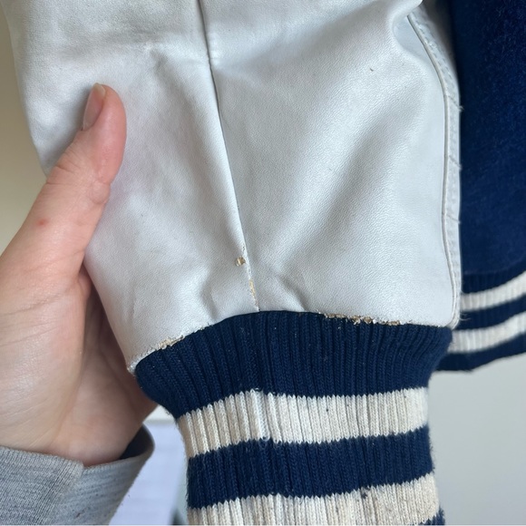 Rocawear ROC Rebel League Embroidered Contrast Varsity Jacket Navy White Size XL - Picture 13 of 16